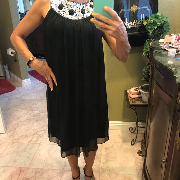 Elegant Maggie London black silver dress - Picture 5 of 6